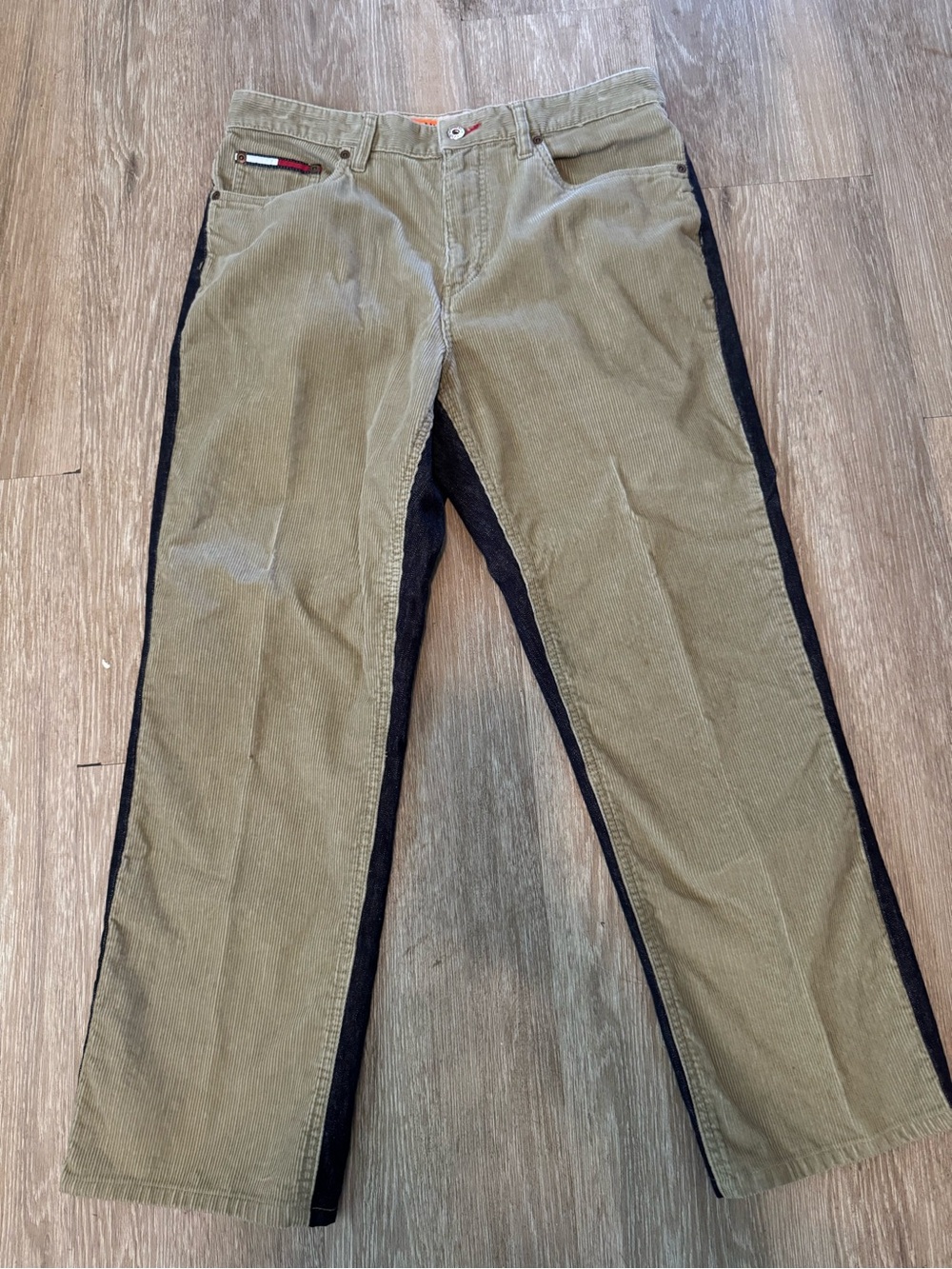 Tommy Hilfiger Orange Label Khaki Corduroy & Dark Wash Jeans Mix Size 33